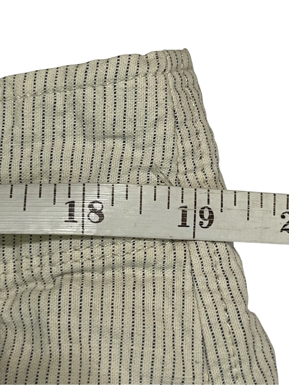Banana Republic Beige Pinstriped Cotton-Blend Chino Shorts